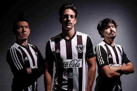 club de cuervos kings.